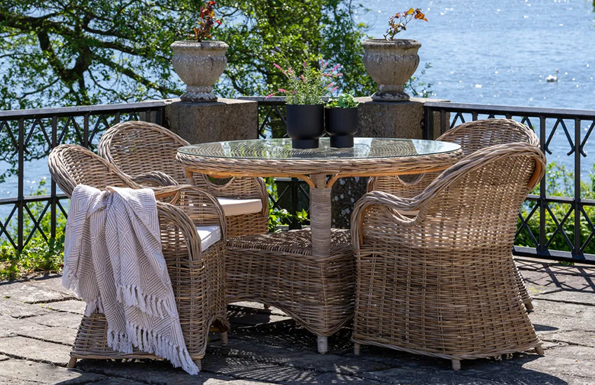 Terrasse balkong spisegruppe rotting møbler